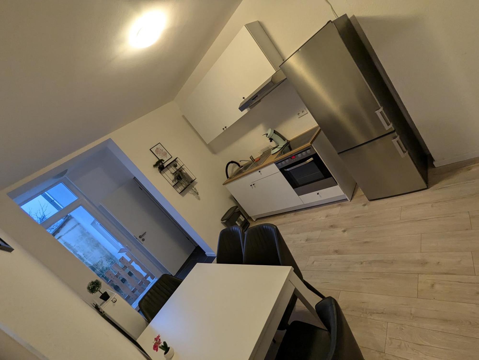 Moderne Wohnung Im Erdgeschoss Mit Terrasse I Ruhige Umgebung Bremerhaven Esterno foto